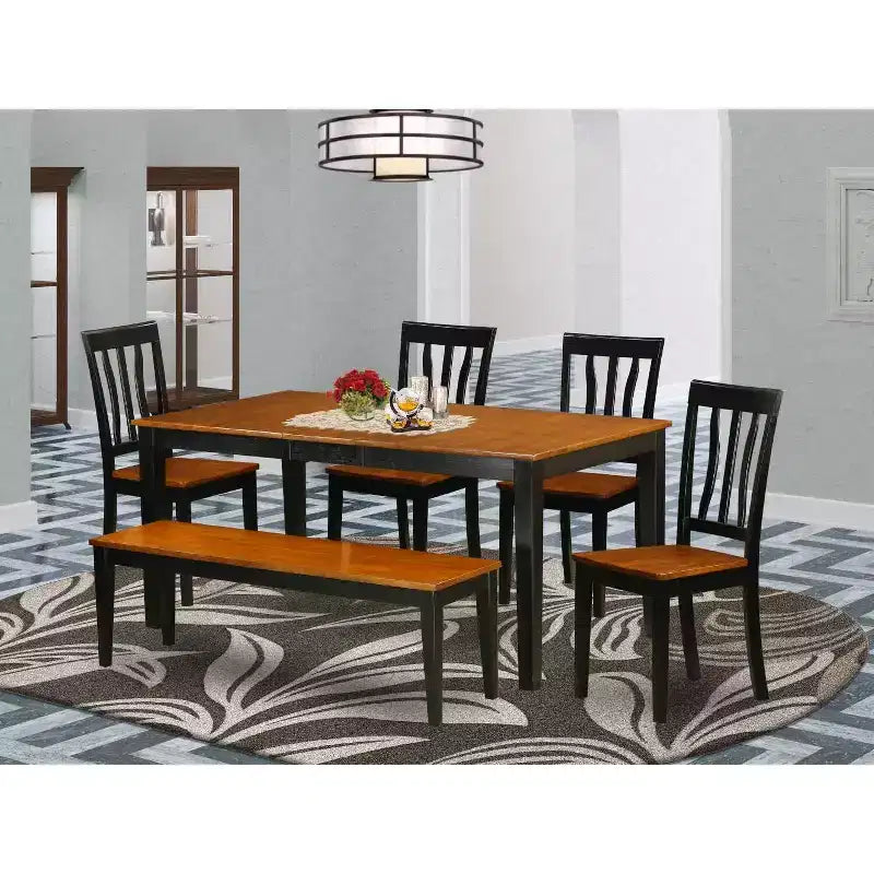 Chalet Côtier - Table et Chaises pour Décoration de Cuisine