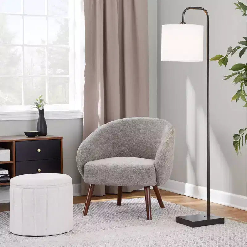 Fauteuil d'appoint en tissu Ashland Lounge en noyer/gris
